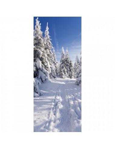 Banner-poster paisaje de pinos y camino nevado para la decoración de escaparates en navidad