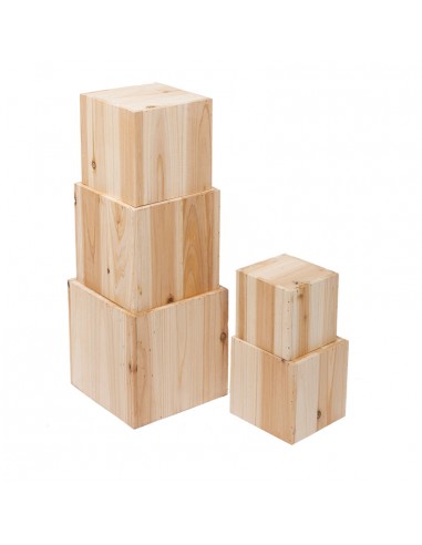 Cajas de madera apilables para la decoración de espacios y escaparates e interior de tiendas