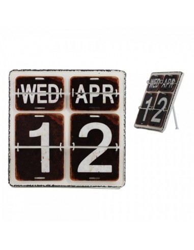 Calendario vintage perpeturo con números partidos para escaparates en verano de tiendas o comercios