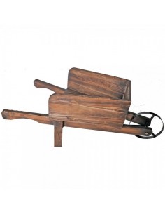 Carretilla de madera vintage para la decoración de la vendimia en licorerías catas bodegas de vino