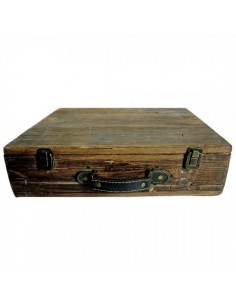 Caja de madera con asa y cierres vintage para la decoración de espacios y escaparates e interior de tiendas